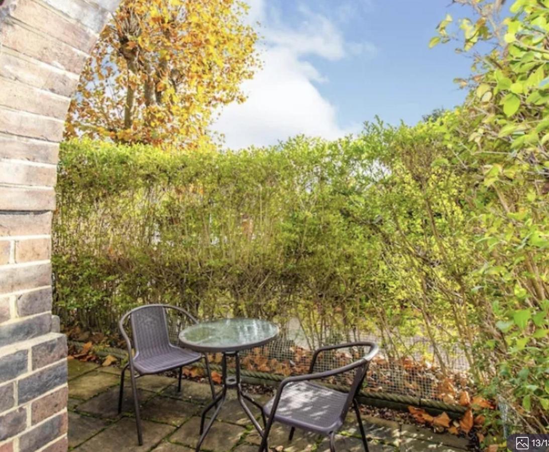 Homestay Please Cancel Your Bookings London